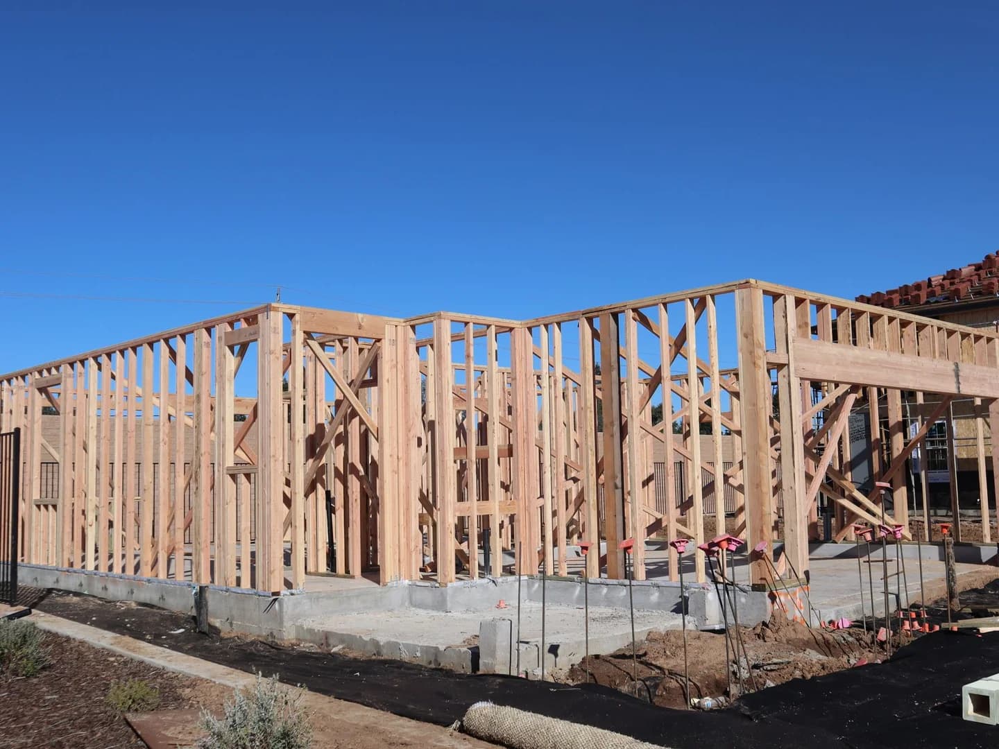 Charpente d'une maison en construction